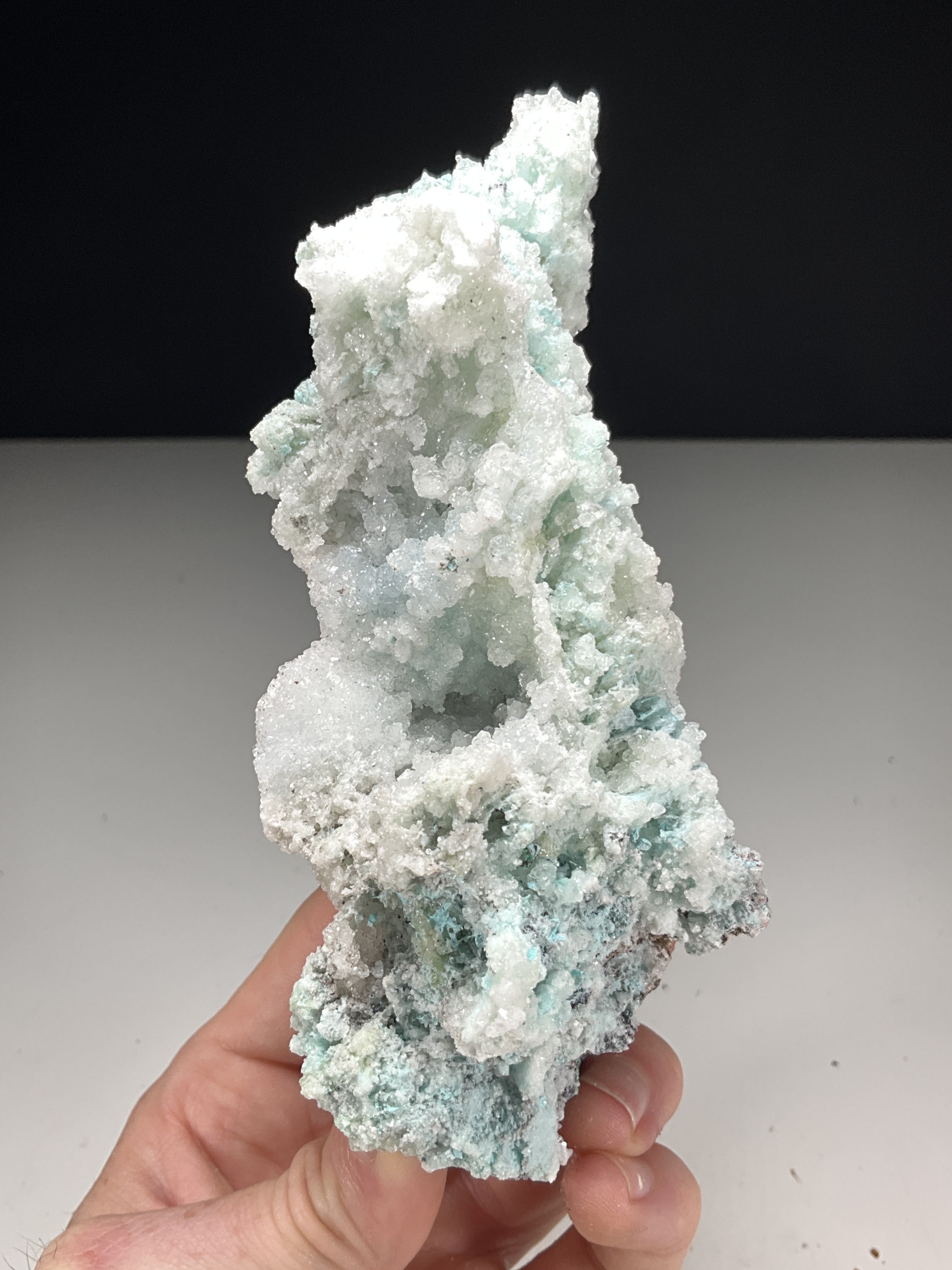 Aragonite with Copper Sulfides Inclusions