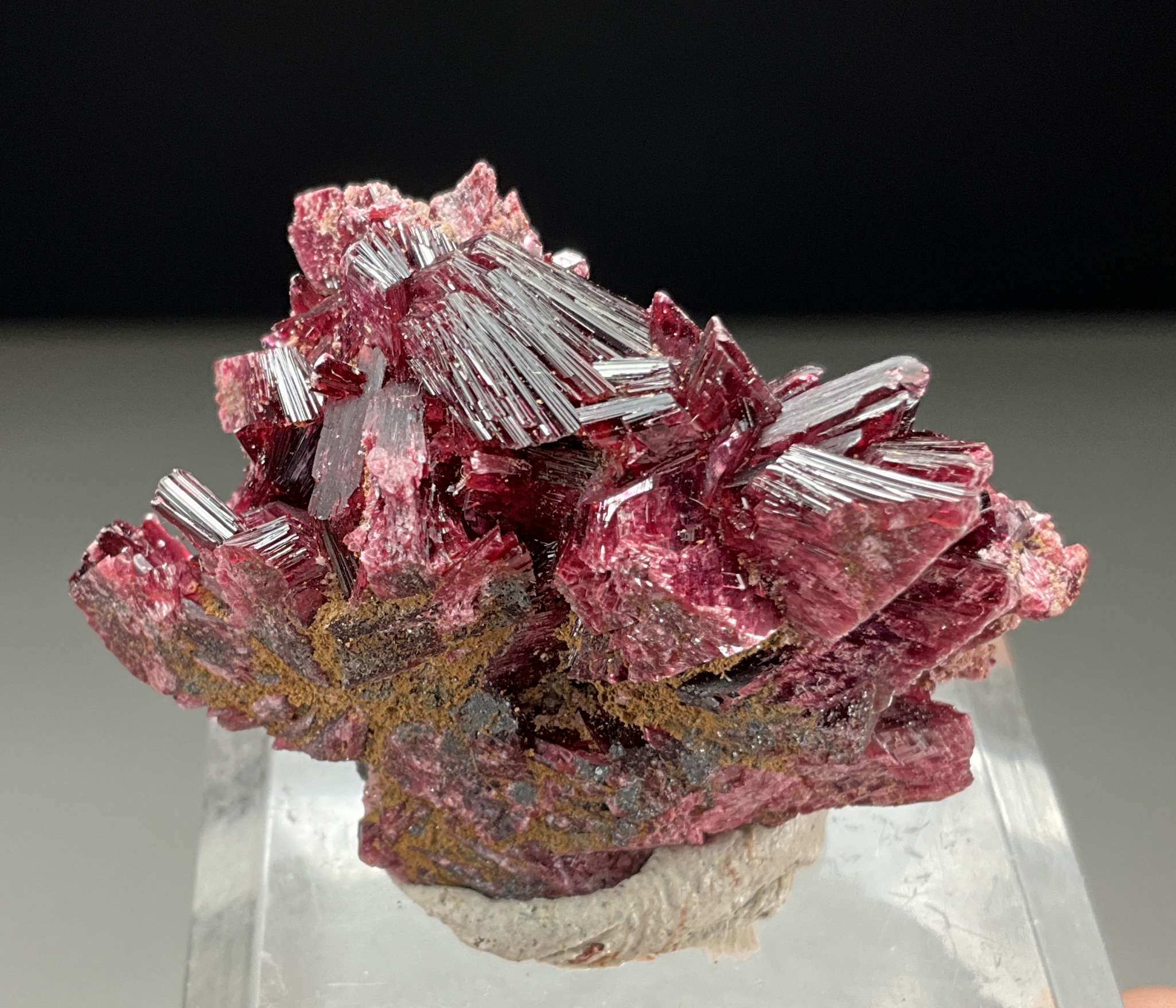 Erythrite